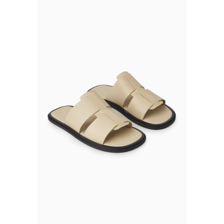 [Besonders] COS GEWEBTE SANDALEN MIT LEDERRIEMEN CREMEFARBEN