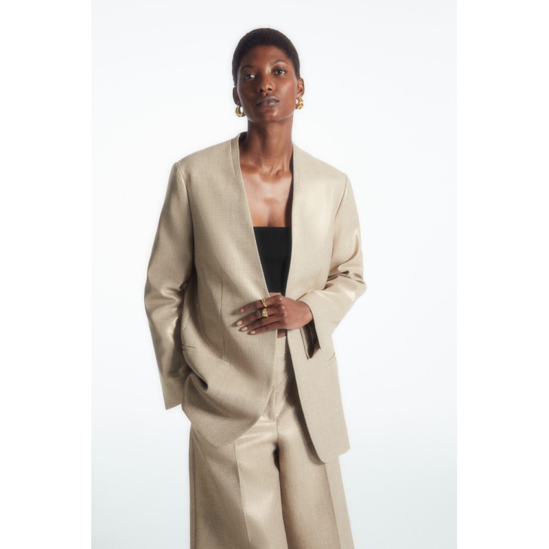 Klassiker COS KRAGENLOSER BLAZER AUS METALLIC-HOPSACK HELLES BEIGE