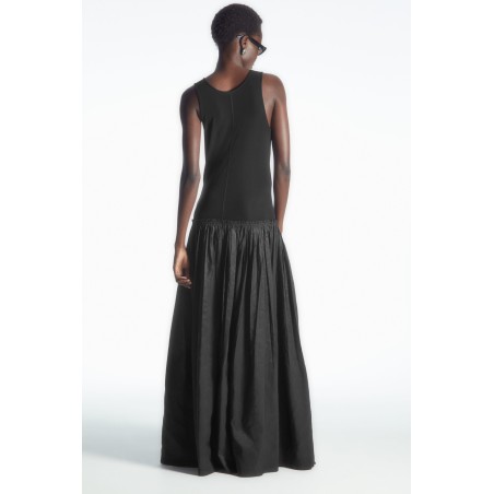 Rabatt COS MAXIKLEID MIT NIEDRIGER TAILLE SCHWARZ