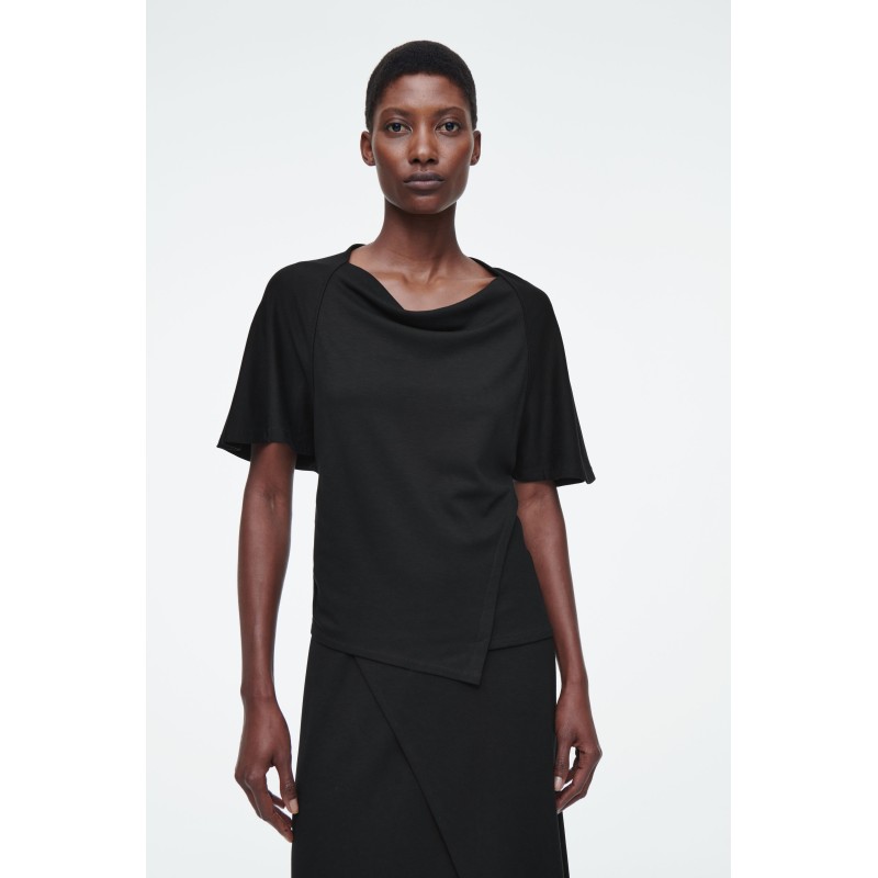 Original COS ASYMMETRISCHES T-SHIRT MIT WASSERFALLAUSSCHNITT SCHWARZ