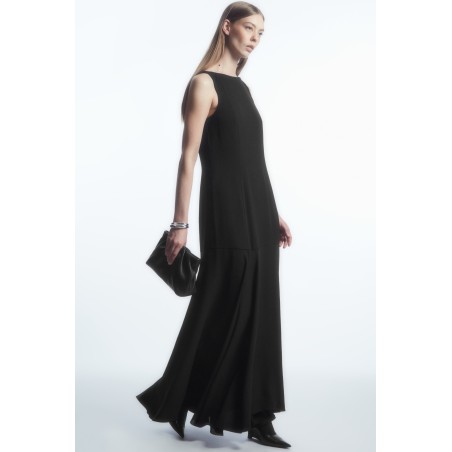 Original COS MAXIKLEID MIT AUSGESTELLTEM ASYMMETRISCHEM SAUM SCHWARZ