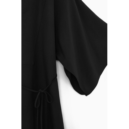 COS KAFTAN-MIDIKLEID MIT OVERSIZED-PASSFORM SCHWARZ Im Angebot