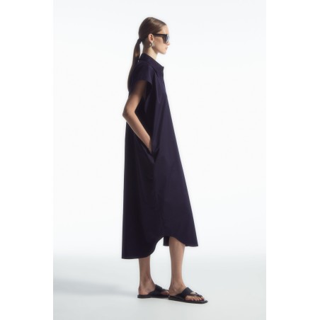 COS OVERSIZED-HEMDBLUSENKLEID IN MIDILÄNGE NAVYBLAU Im Angebot