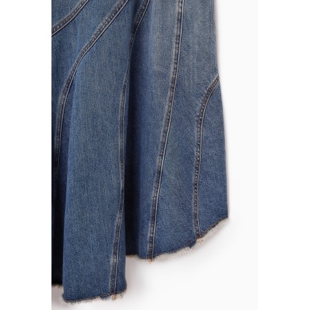 Original COS ASYMMETRISCHES BAHNEN-MIDIKLEID AUS DENIM VERBLASSTES BLAU