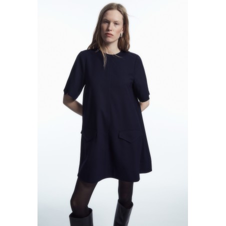 COS OVERSIZED-MINIKLEID AUS WOLL-MIX IM UTILITY-STIL NAVYBLAU Im Angebot