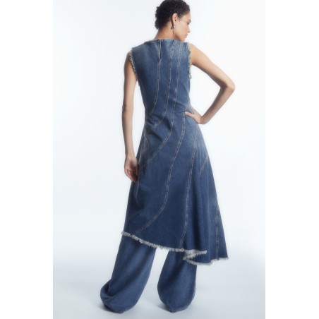 Original COS ASYMMETRISCHES BAHNEN-MIDIKLEID AUS DENIM VERBLASSTES BLAU