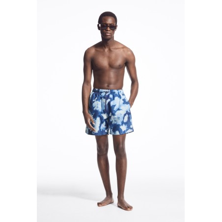 [Reduzierter Preis] COS BADESHORTS MIT PRINT UND KORDELZUG BLAU/FLORALER PRINT