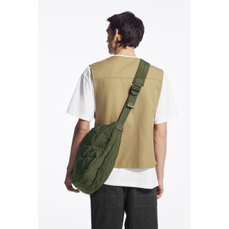 [Reduzierter Preis] COS GESTEPPTE MESSENGER-TASCHE - RIPSTOP KHAKI