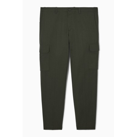 COS CARGOHOSE MIT SCHMAL ZULAUFENDEM BEIN KHAKI Version 2024