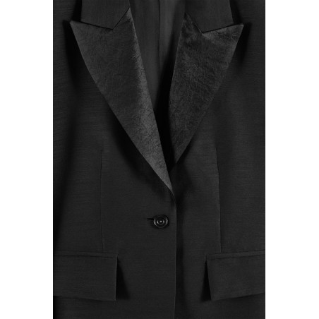 Neue Saison COS DER TAILLIERTE SMOKING-BLAZER SCHWARZ