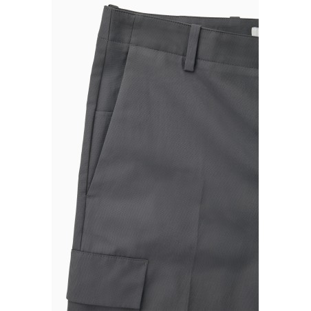 [Neu] COS CARGOHOSE MIT WEITEM BEIN Dunkelgrau